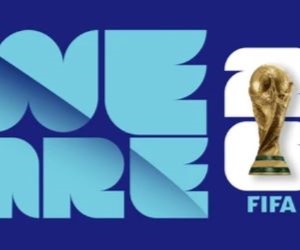  La passion du football dépasse largement les 90 minutes. C'est une émotion, une identité, un sentiment. Elle unit les générations, transcende les frontières et transforme chaque but en une fête collective. Sur tous les terrains, des plus grands stades aux plus modestes, le même cœur bat : celui de l'amour du jeu.Le football n'est pas qu'un simple jeu ; il est vécu, ressenti et partagé. Car derrière chaque maillot, chaque chant, chaque regard levé vers le ciel, se cachent une histoire, un rêve et une passion inextinguible.